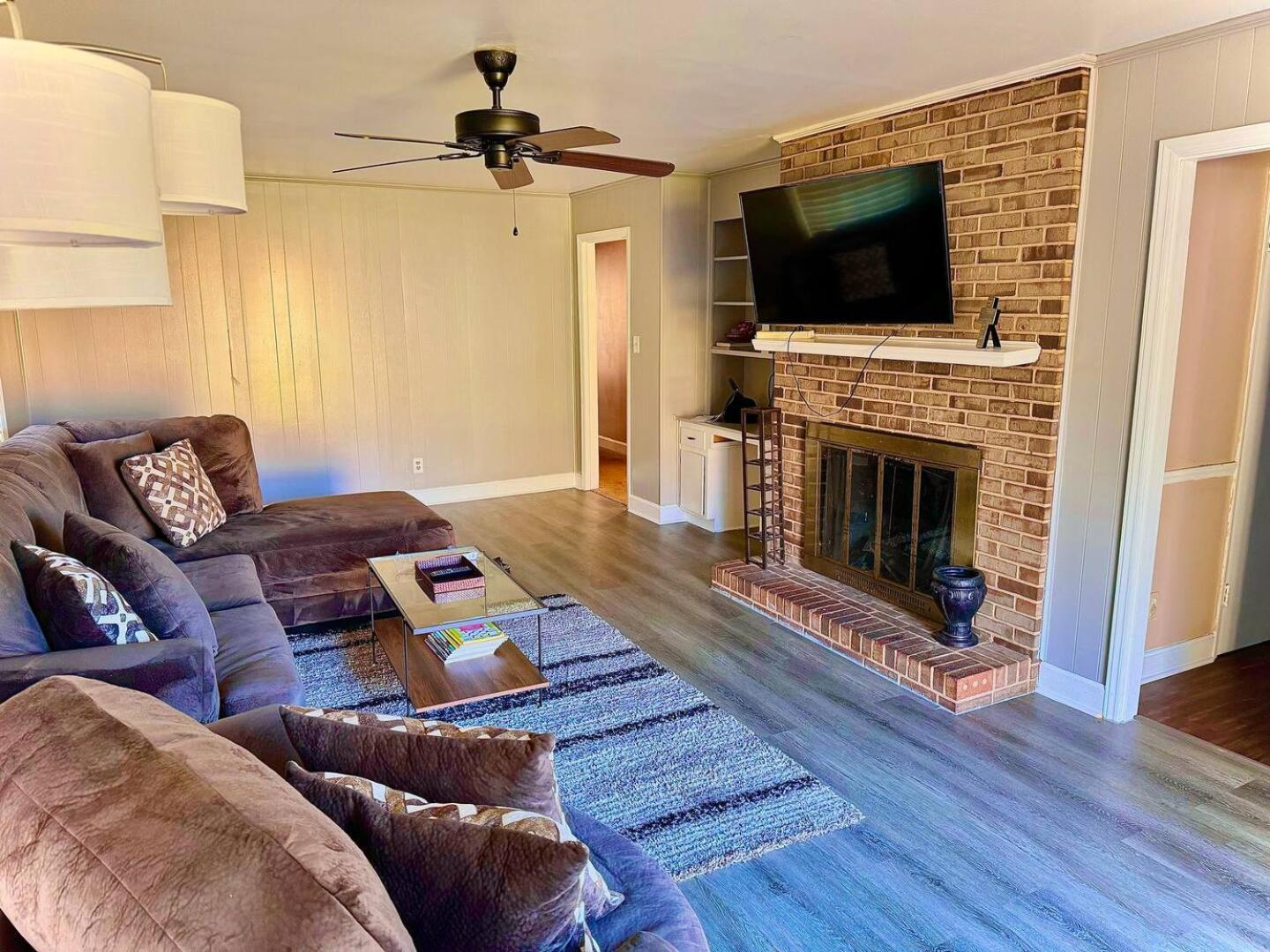 Villa In The Heart Of The Qc! Charlotte Esterno foto